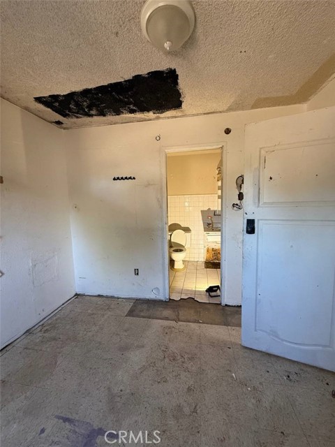 Detail Gallery Image 17 of 29 For 1311 W 1st St, Merced,  CA 95341 - 4 Beds | 2 Baths