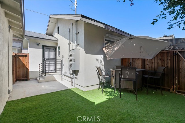 1065 Olive Avenue, Long Beach, California 90813, ,Multi-Family,For Sale,Olive,PW24066073