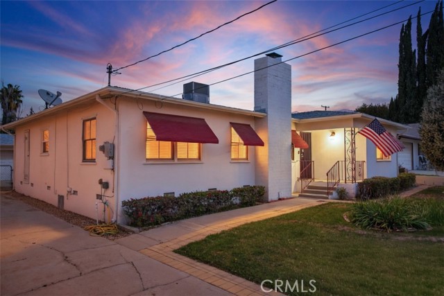 Detail Gallery Image 2 of 21 For 34776 Pecan Ave, Yucaipa,  CA 92399 - 3 Beds | 2 Baths