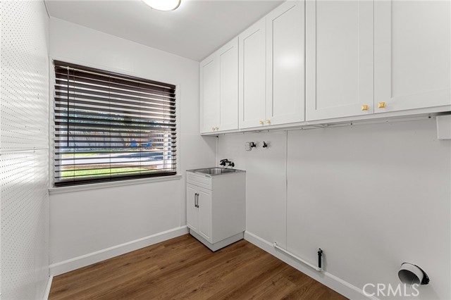 670 E Palm Avenue, Redlands CA: https://media.crmls.org/medias/df92d131-9876-4b52-80ec-139e632c6596.jpg