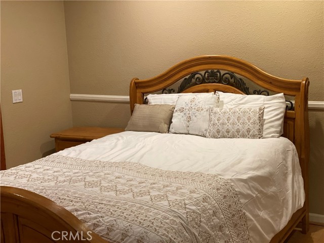 Detail Gallery Image 11 of 36 For 1248 Rocky Rd #2,  Simi Valley,  CA 93063 - 2 Beds | 2/1 Baths