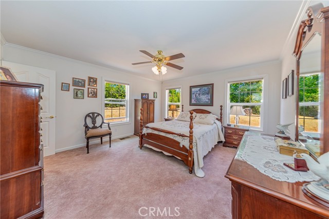 53235 Finegold Creek Court, North Fork CA: https://media.crmls.org/medias/df9454e1-f85a-49b5-9634-d88580418ac9.jpg