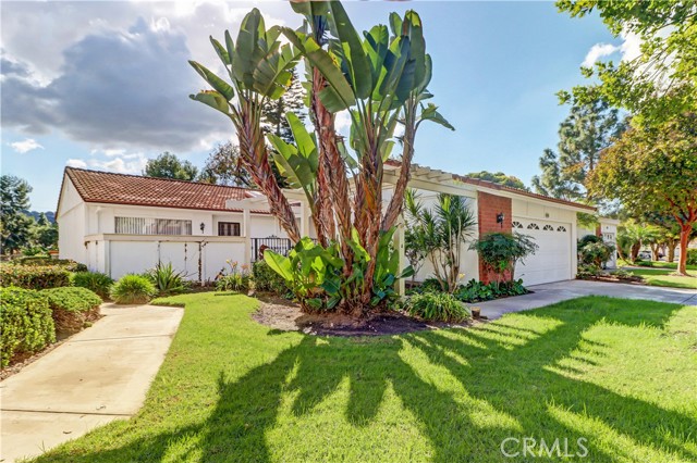 Detail Gallery Image 2 of 53 For 3285 San Amadeo a,  Laguna Woods,  CA 92637 - 3 Beds | 2 Baths