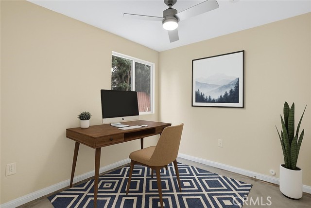 Detail Gallery Image 12 of 22 For 368 a Newport Ave, Long Beach,  CA 90814 - 2 Beds | 1 Baths