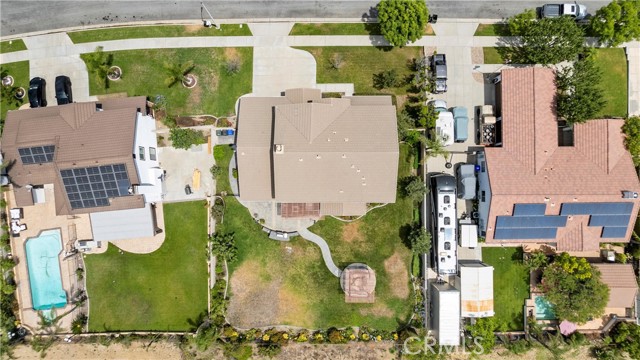 14181 Vai Brothers Drive, Rancho Cucamonga CA: https://media.crmls.org/medias/df951876-1123-4a25-ab01-7398c01fe08a.jpg
