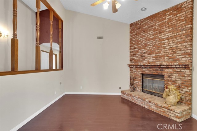 Detail Gallery Image 32 of 65 For 13889 Olathe Rd, Apple Valley,  CA 92307 - 5 Beds | 2/1 Baths
