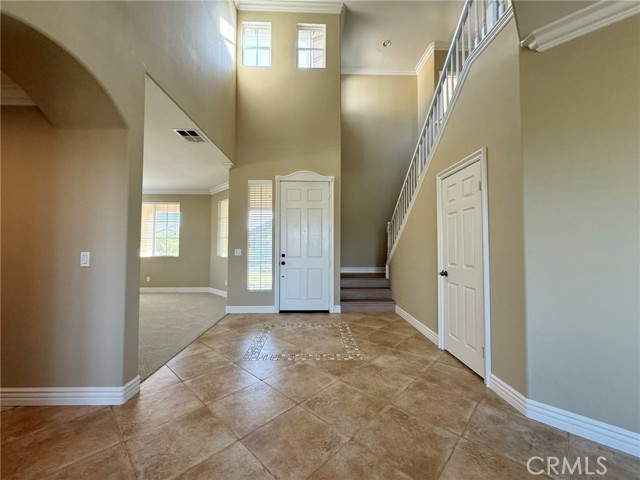 Detail Gallery Image 4 of 50 For 41438 Grand View Dr, Murrieta,  CA 92562 - 5 Beds | 3 Baths