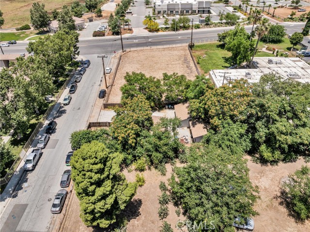 Detail Gallery Image 12 of 16 For 770 Allegheny Ave, Beaumont,  CA 92223 - 3 Beds | 3 Baths