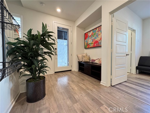 Detail Gallery Image 5 of 43 For 129 Cadence, Irvine,  CA 92618 - 3 Beds | 3/1 Baths