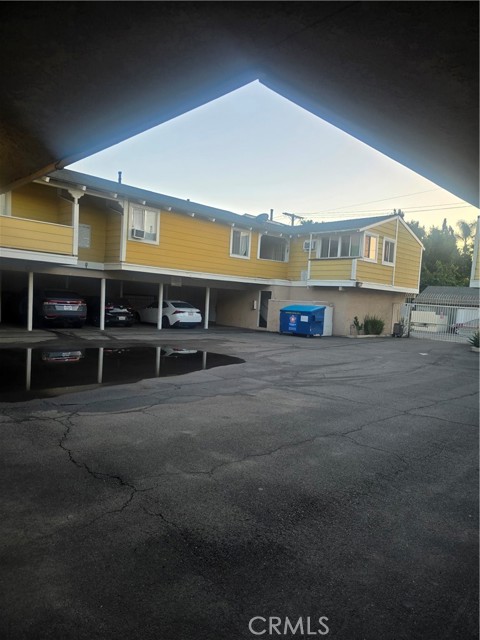 Detail Gallery Image 2 of 7 For 720 N Lacy #E,  Santa Ana,  CA 92701 - 1 Beds | 1 Baths