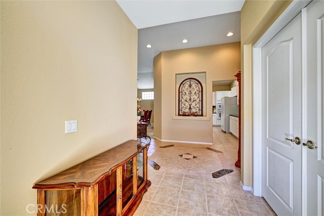 Detail Gallery Image 9 of 34 For 39946 via Graziana, Murrieta,  CA 92562 - 3 Beds | 2 Baths