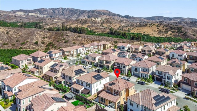 Detail Gallery Image 45 of 51 For 173 Somera, Irvine,  CA 92602 - 4 Beds | 3/1 Baths