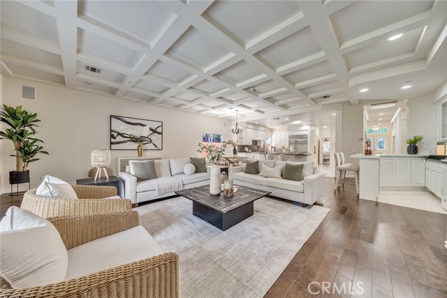 1768 Oakwood Avenue, Arcadia CA: https://media.crmls.org/medias/df99b999-e358-426f-b2f9-e5a52df69ba7.jpg