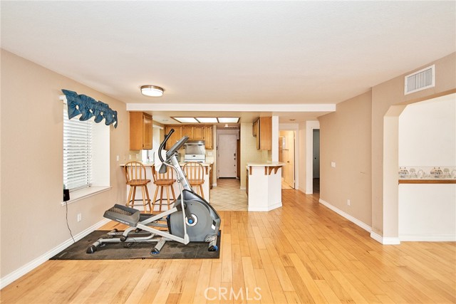 Detail Gallery Image 11 of 49 For 9615 Shadow Springs Dr, Moreno Valley,  CA 92557 - 4 Beds | 3 Baths