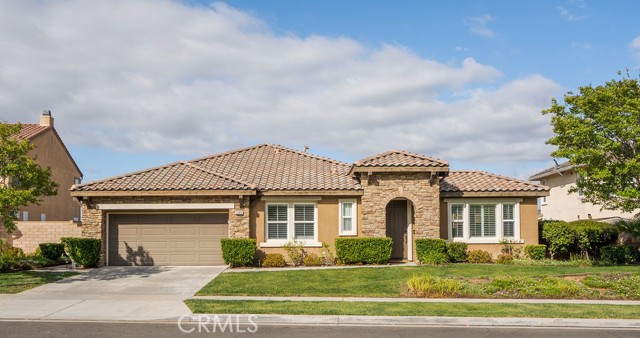 MLS# OC23076473