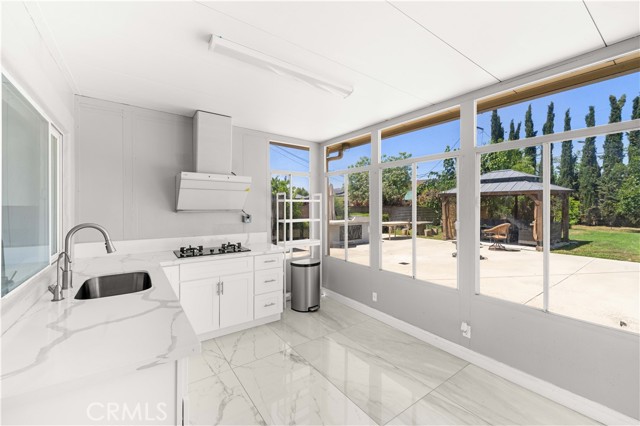4935 Doreen Avenue, Temple City CA: https://media.crmls.org/medias/df9b38b9-c4cc-4373-8603-16d5267e7573.jpg