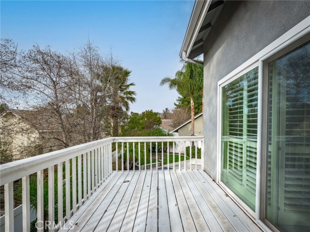 Image 27 of 43 For 44035 Sheldon Court