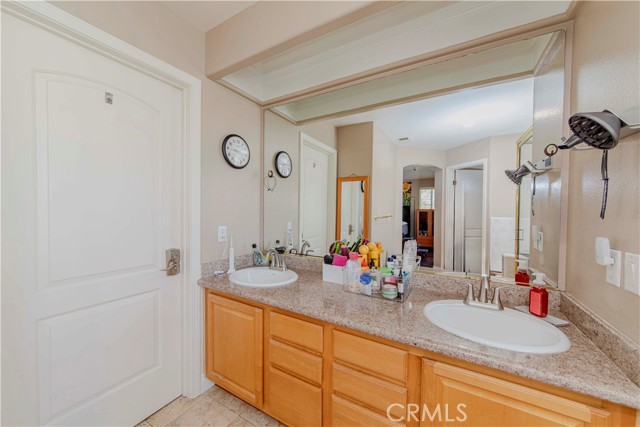4489 Spencer Street, Torrance CA: https://media.crmls.org/medias/df9bda10-2c6a-4195-9512-5a6a8538d21d.jpg