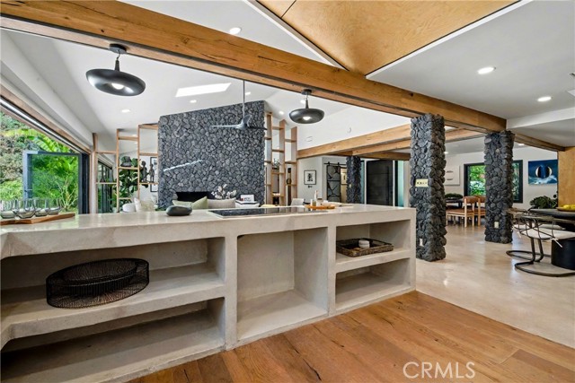 Detail Gallery Image 15 of 46 For 9701 Bothwell Road, Northridge,  CA 91324 - 4 Beds | 3/1 Baths