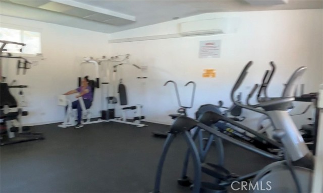 Detail Gallery Image 55 of 66 For 26832 Avenue of the Oaks #D,  Newhall,  CA 91321 - 2 Beds | 2 Baths