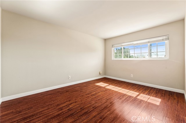 Detail Gallery Image 23 of 32 For 15846 Plummer St, North Hills,  CA 91343 - 4 Beds | 2/1 Baths