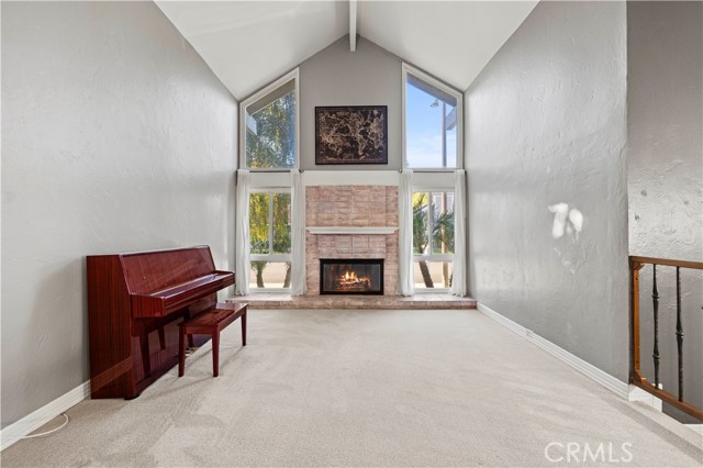 Detail Gallery Image 11 of 66 For 23728 Rotunda Rd, Valencia,  CA 91355 - 3 Beds | 2 Baths