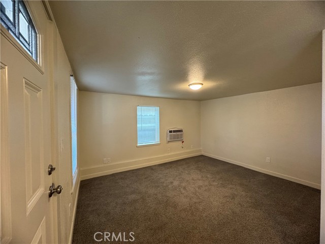 818 Chestnut Street, Chico CA: https://media.crmls.org/medias/df9ce3f6-4260-45e3-adff-805e28ec1278.jpg