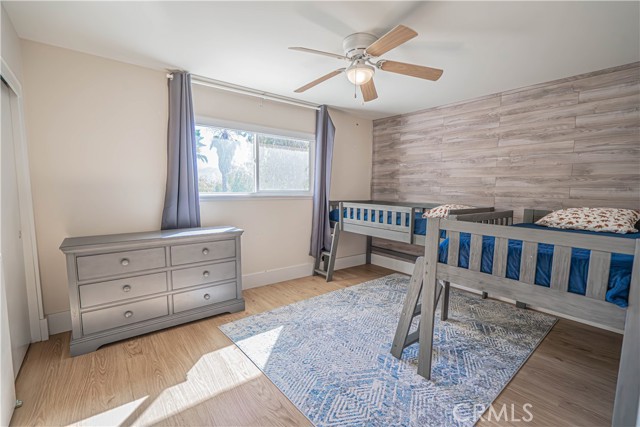 Detail Gallery Image 35 of 61 For 28816 Kenroy Ave, Canyon Country,  CA 91387 - 5 Beds | 3 Baths