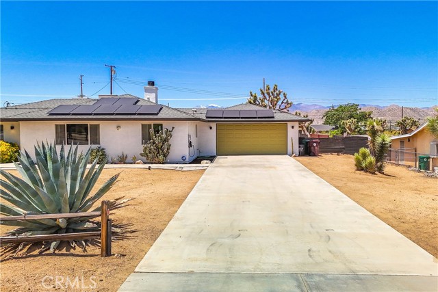 Detail Gallery Image 5 of 57 For 7432 Aster Ave, Yucca Valley,  CA 92284 - 3 Beds | 2 Baths