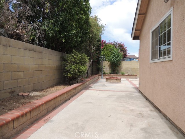 Image 19 of 22 For 18021 Gerritt Lane