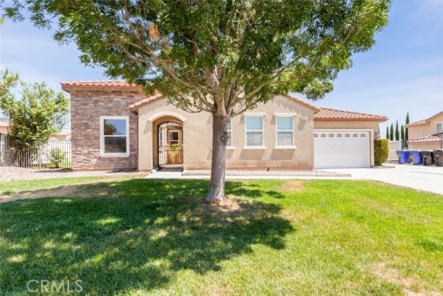 6581 N Caleb Ln, San Bernardino, CA 92407