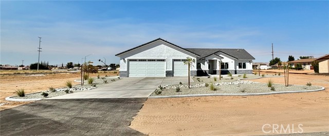 21282 Laguna Rd, Apple Valley, CA 92308