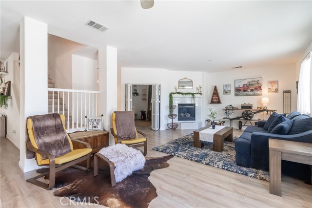 Detail Gallery Image 11 of 44 For 1837 River Bend Dr, Redlands,  CA 92374 - 4 Beds | 3 Baths