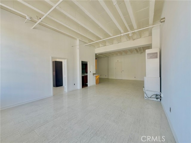 Detail Gallery Image 4 of 11 For 312 W 5th St #714,  Los Angeles,  CA 90013 - 1 Beds | 1 Baths