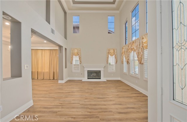 Detail Gallery Image 5 of 56 For 1235 Vintage Oak St, Simi Valley,  CA 93063 - 5 Beds | 4/1 Baths