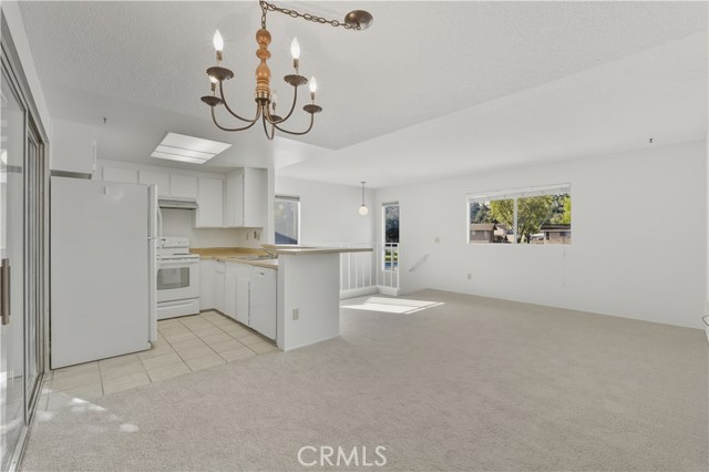 Detail Gallery Image 7 of 29 For 995 Amistad #D,  El Cajon,  CA 92019 - 2 Beds | 1 Baths