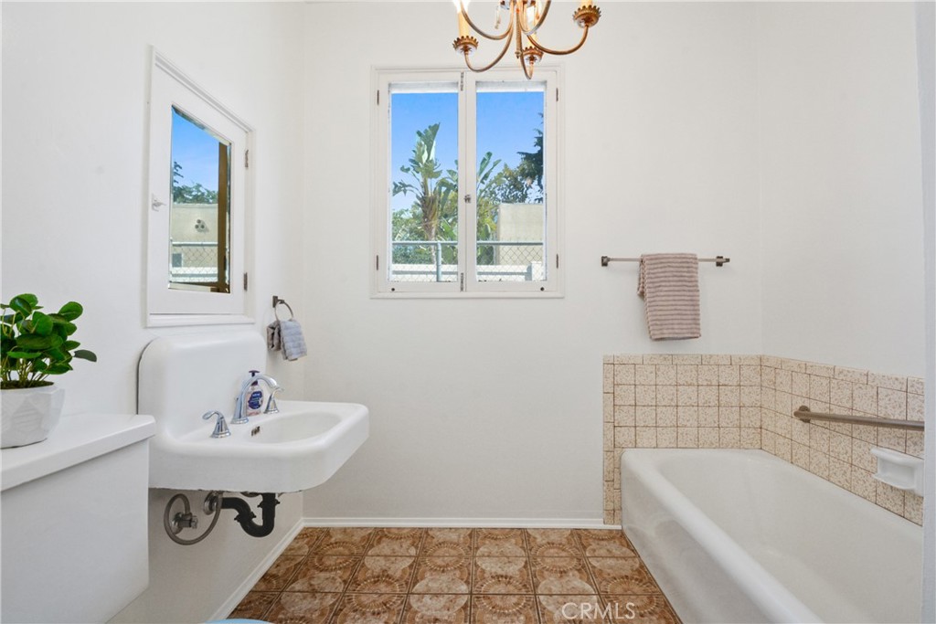 MLS #CV25169760 img 14