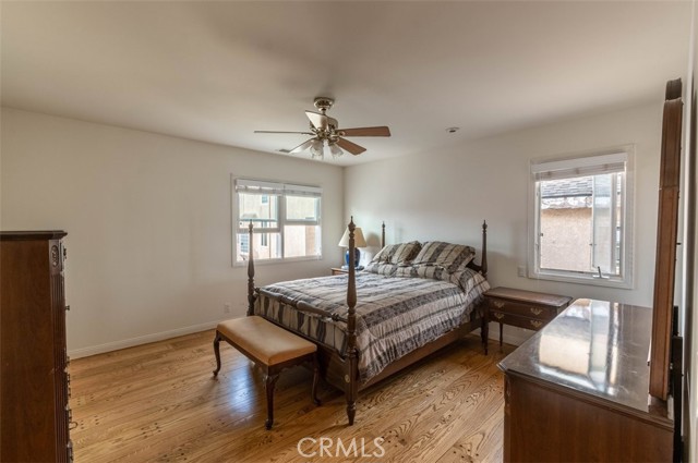 931 5th Street, Hermosa Beach, California 90254, 6 Bedrooms Bedrooms, ,2 BathroomsBathrooms,Residential,Sold,5th,SB22187324