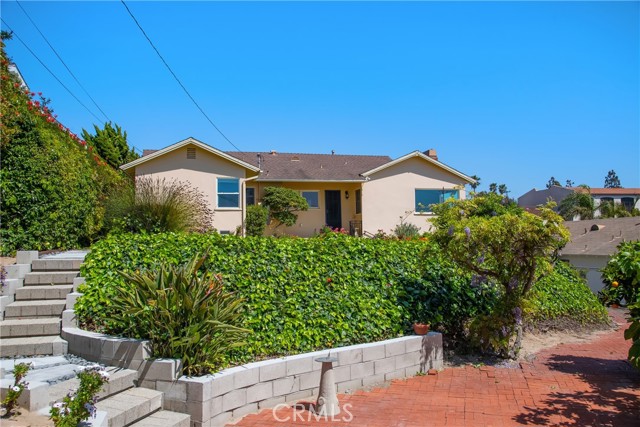 2833 El Oeste Drive, Hermosa Beach, California 90254, 3 Bedrooms Bedrooms, ,2 BathroomsBathrooms,Residential,For Sale,El Oeste,SB24075629