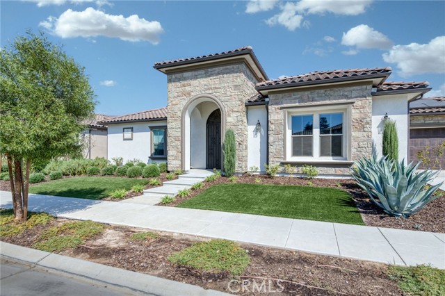 Detail Gallery Image 2 of 56 For 2687 Trenton, Clovis,  CA 93619 - 4 Beds | 3/1 Baths
