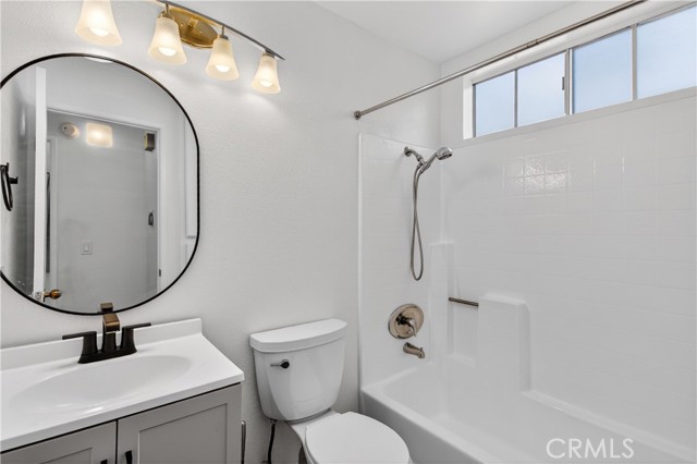 Detail Gallery Image 13 of 21 For 60 Flor De Mar, Rancho Santa Margarita,  CA 92688 - 2 Beds | 2 Baths