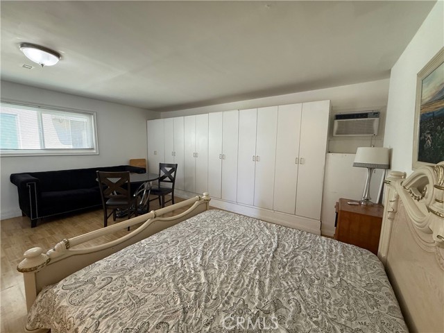 Detail Gallery Image 4 of 25 For 15513 Andrae Ct #C,  North Hills,  CA 91343 - 0 Beds | 1 Baths