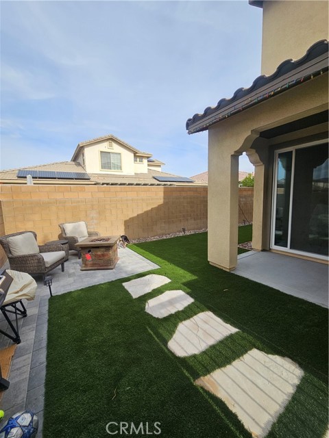 639 Via Firenze, Cathedral City CA: https://media.crmls.org/medias/dfa585e5-52da-4d02-b215-c0d34a69816f.jpg