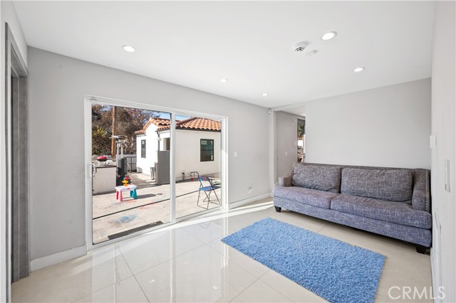 Detail Gallery Image 21 of 53 For 515 La Loma Rd, Glendale,  CA 91206 - 4 Beds | 5 Baths