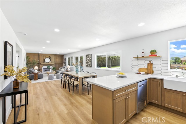 2344 Santa Anita Road, Norco CA: https://media.crmls.org/medias/dfa60f18-f9c6-4fea-bc2a-ce9bb8aa1e42.jpg