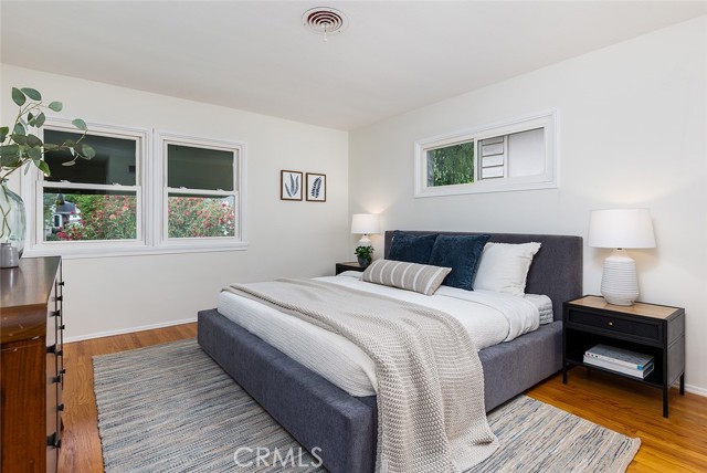 Detail Gallery Image 15 of 29 For 435 Paulette Pl, La Canada Flintridge,  CA 91011 - 3 Beds | 2 Baths