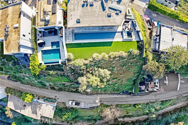 Detail Gallery Image 17 of 23 For 8220 Mannix Dr, Los Angeles,  CA 90046 - – Beds | – Baths