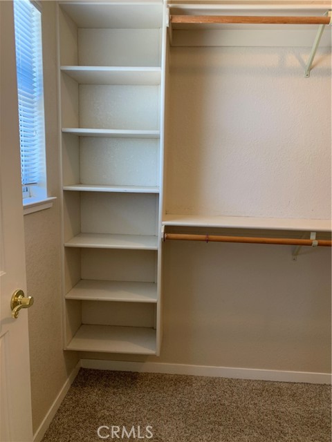 18427 Deer Hill, Hidden Valley Lake CA: https://media.crmls.org/medias/dfa9051d-8500-4490-9692-3f4160fede0b.jpg