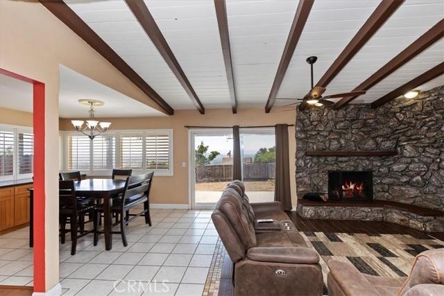 Detail Gallery Image 8 of 33 For 333 Mount Shasta Dr, Norco,  CA 92860 - 3 Beds | 2 Baths