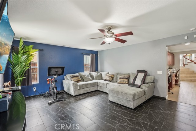 44366 Dorchester Drive, Temecula CA: https://media.crmls.org/medias/dfa9e7a8-8f3f-4c4d-ad73-526dcde6a88f.jpg
